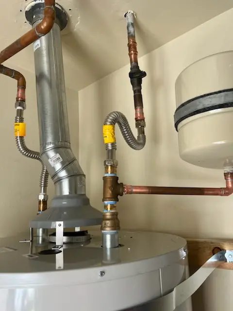 Water heater installation and plumbing repair in Central Costa Mesa